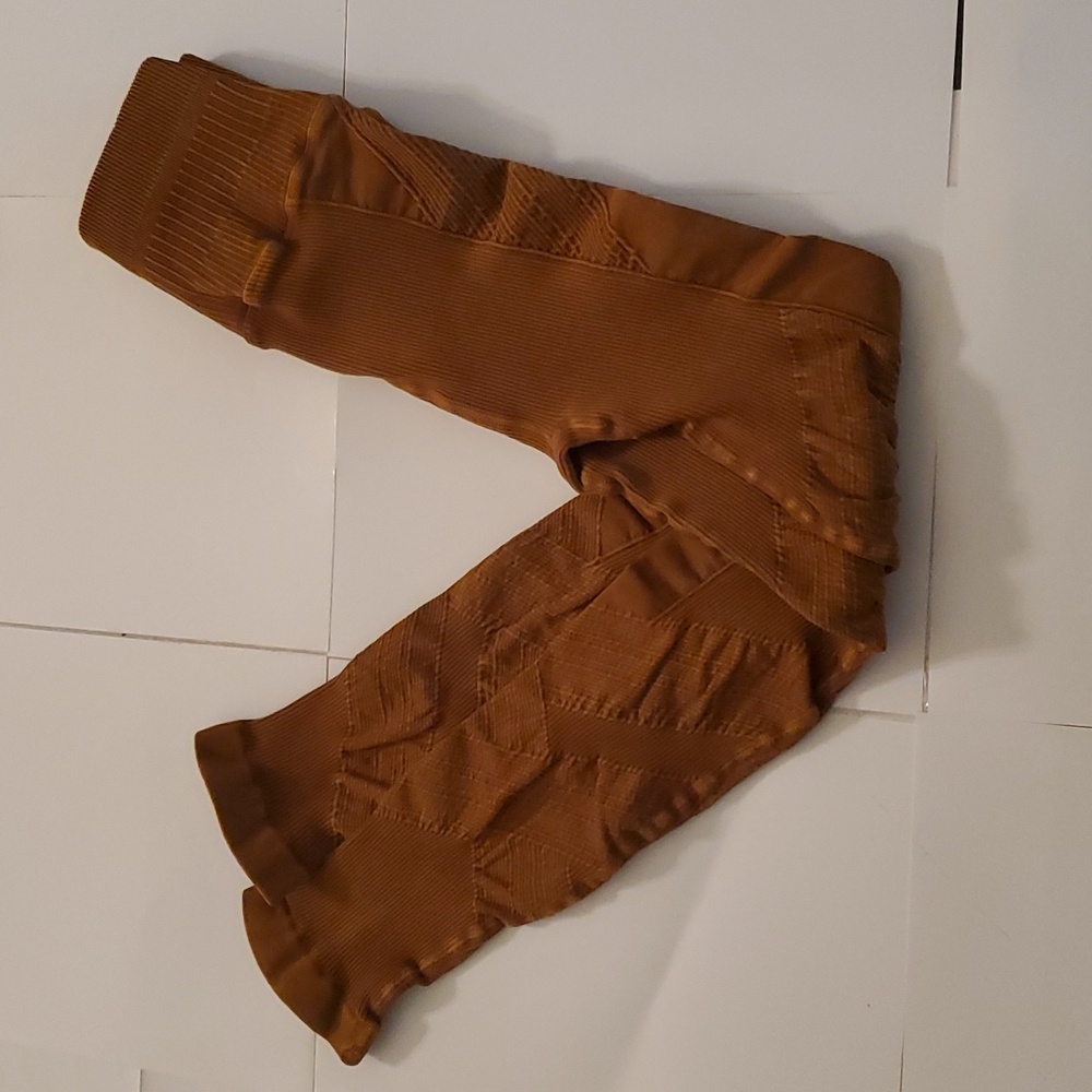 🤩New without tags free people movement high rise leggings size xs/s - Picture 5 of 9